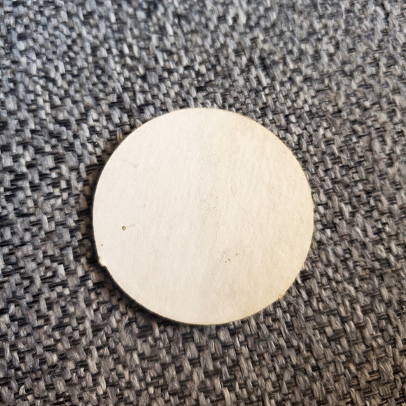 Retro Vintage Thunder Caps Black Eye Pog - Picture 3 of 3